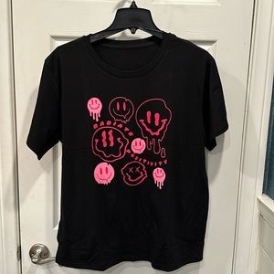 SOLD Radiate Positivity Smiley Tee Black Unisex Size M